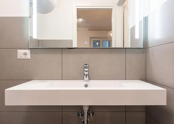 Province Apartment-rental In Apartment *